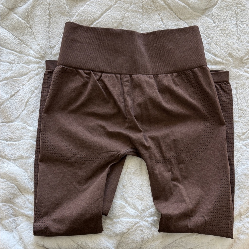 Gymshark Vital Leggings - Brown - Picture 3 of 3